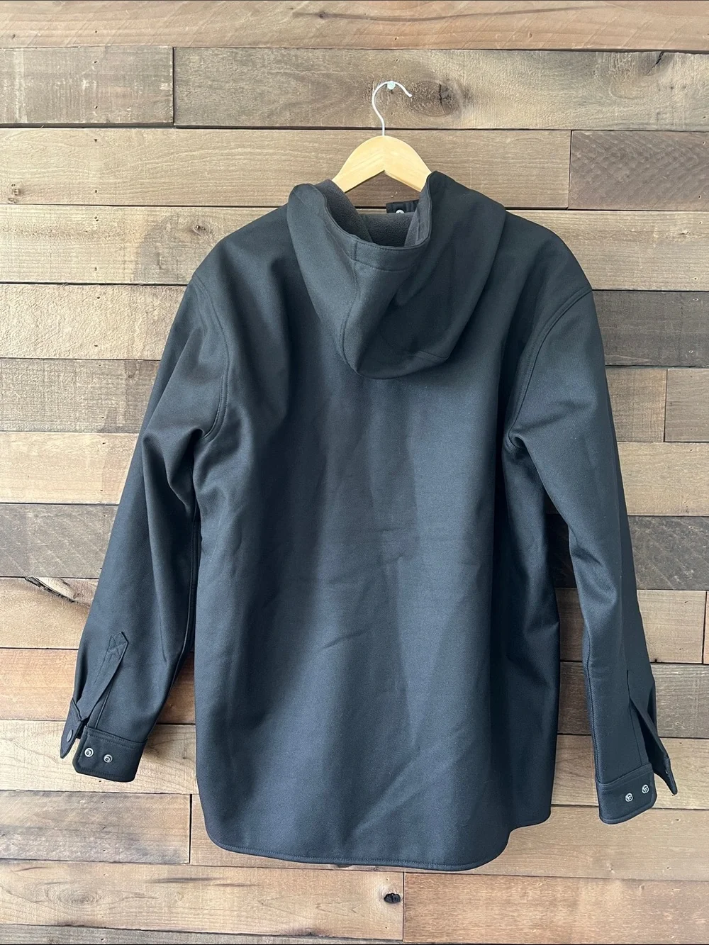 Carhartt Men's Rain Defender Relaxed Fit Heavyweight Hooded Shirt Jacket Large